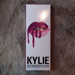 *new* | KYLIE COSMETICS | Kylie Lip Kit | Posie K
