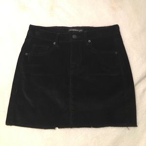 Brandy Melville Black Denim Skirt