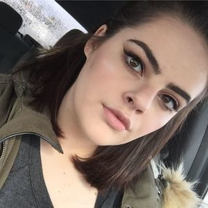 Meet your Posher, Rachelle