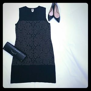 Sexy Anne Klien fitted sleeveless dress