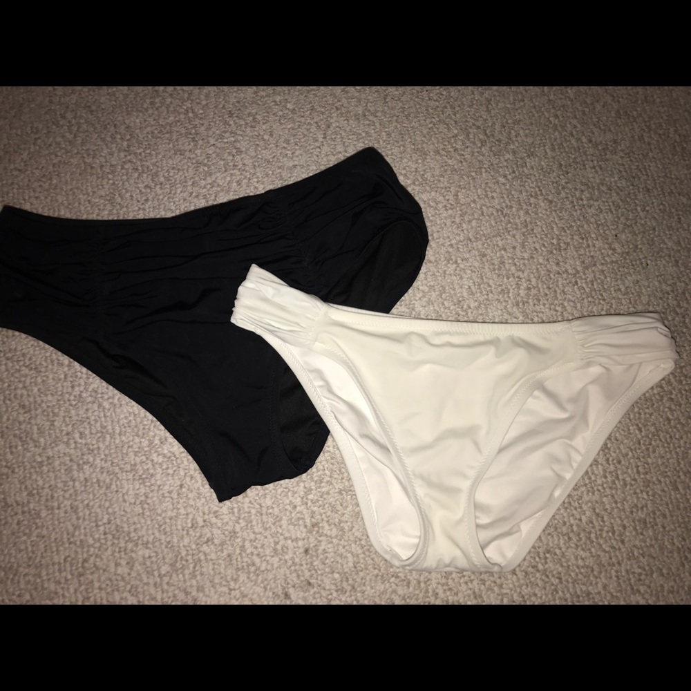 2 Victoria's Secret Bikini Bottoms Size Large