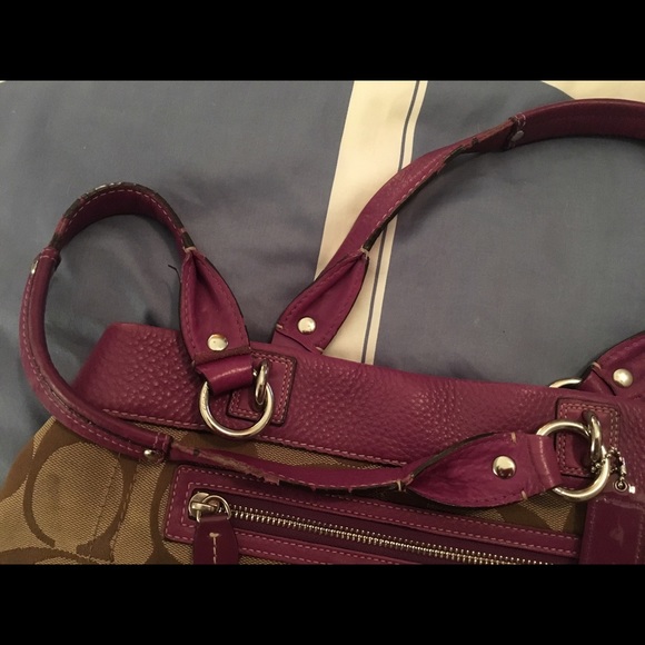 Gorgeous Coach purse! - Picture 4 of 5