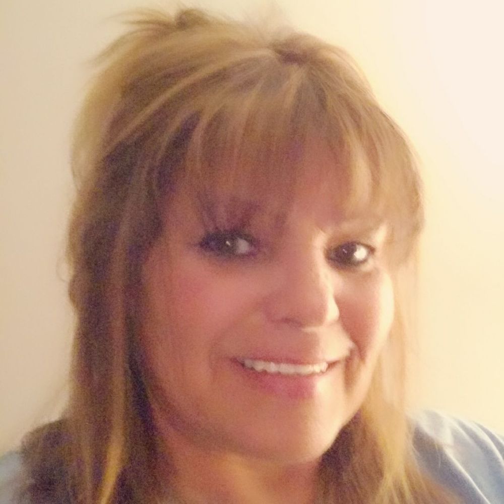 Meet your Posher, Renee