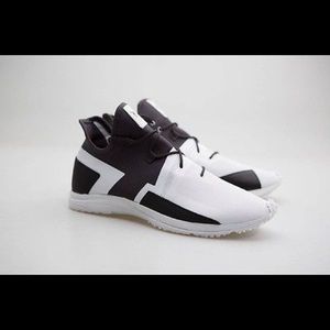 Adidas Y-3 Arc RC Black & White - Size 10