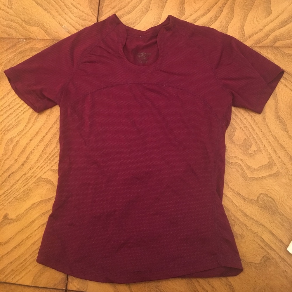 Lululemon top