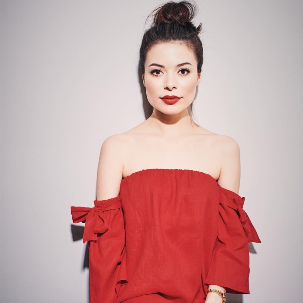 Meet your Posher, Damaris