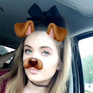 Meet your Posher, Casey