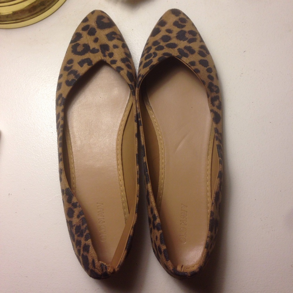Leopard flats