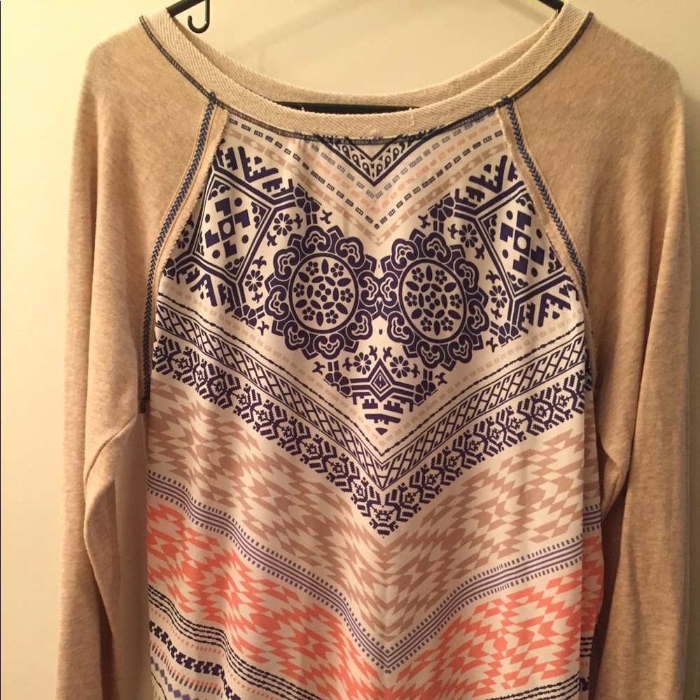 Multicolored pullover