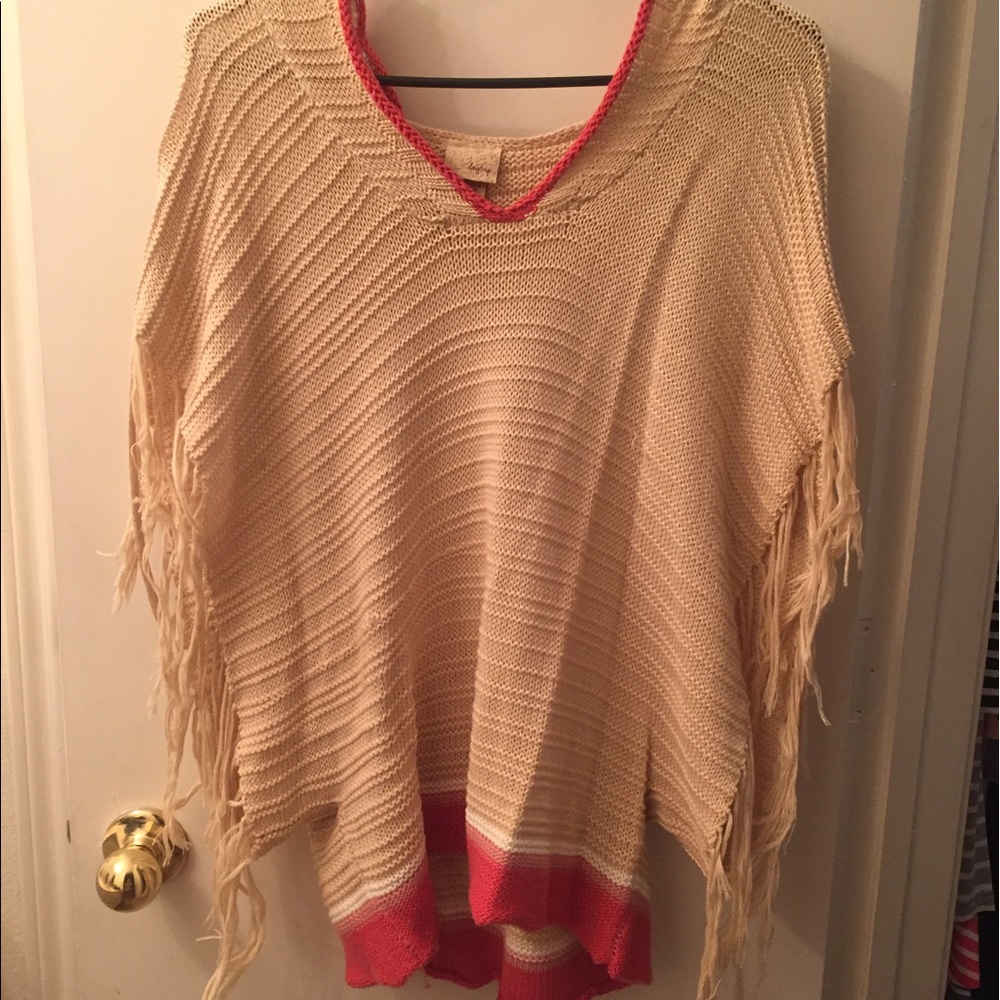 Daytrip fringe poncho with hood