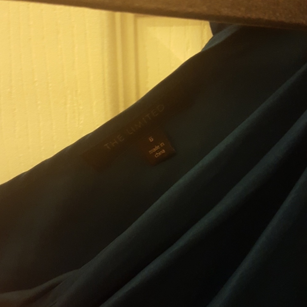 Clothes - Picture 3 of 3
