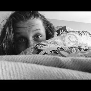 Meet your Posher, Averi