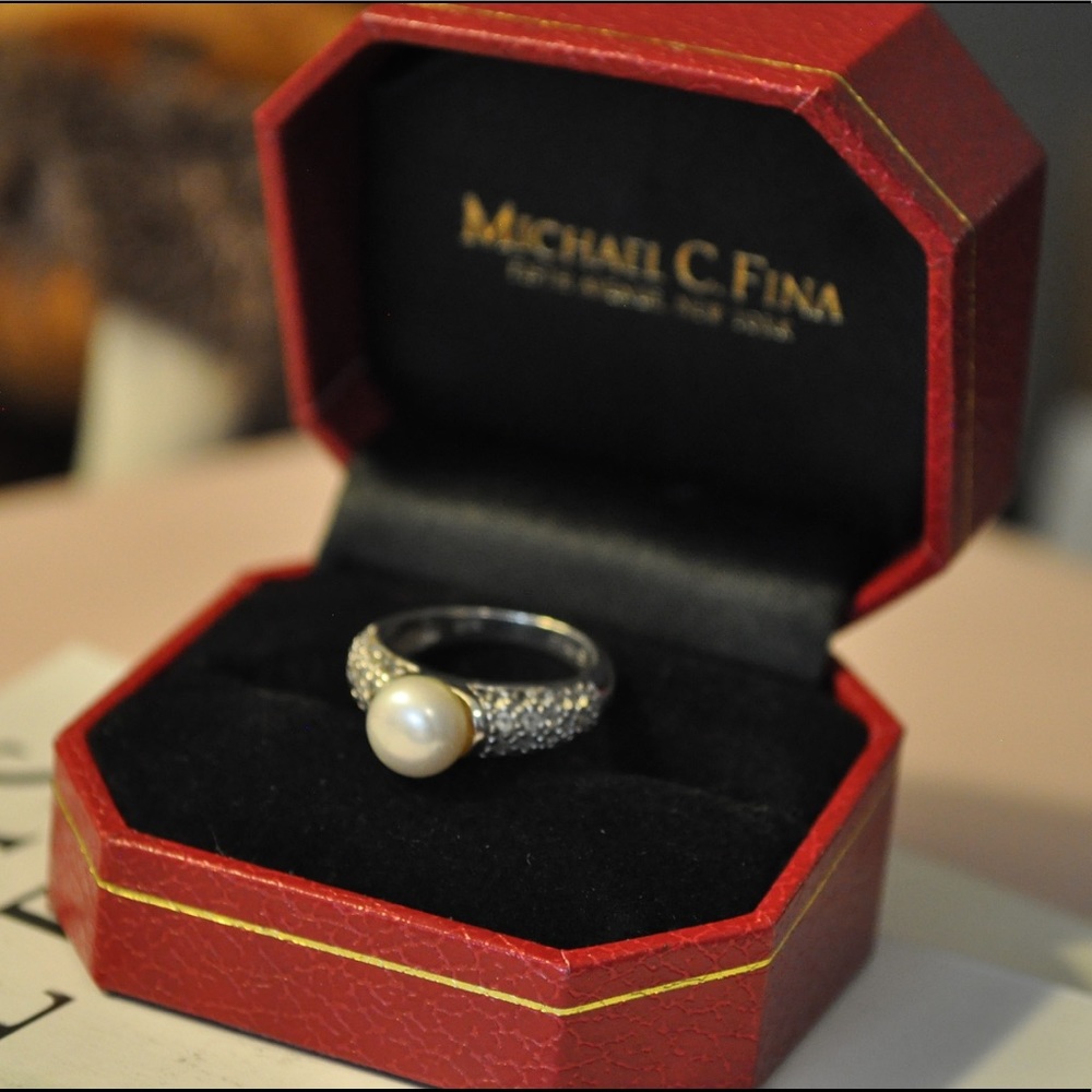 Pearl Ring Size 5
