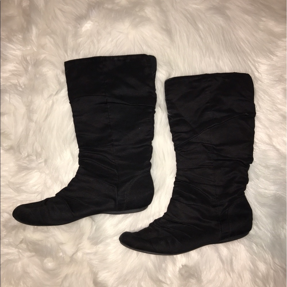 Black suede boots