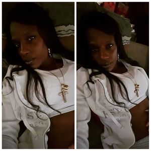 Meet your Posher, Latrina