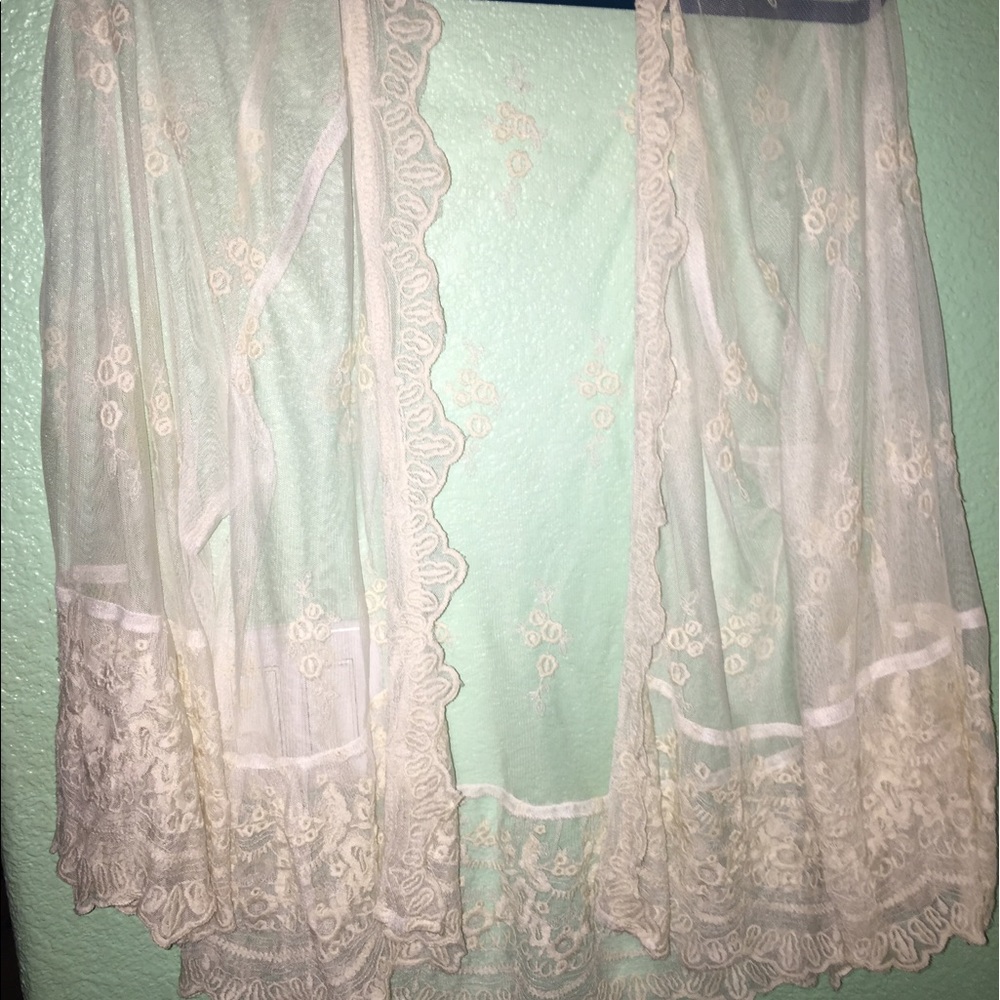 Boho lace kimono