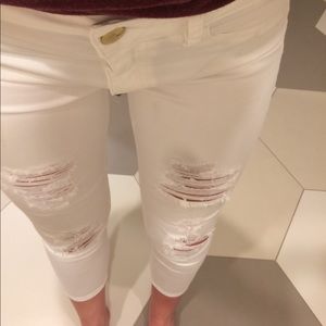 American Eagle jeans☀️