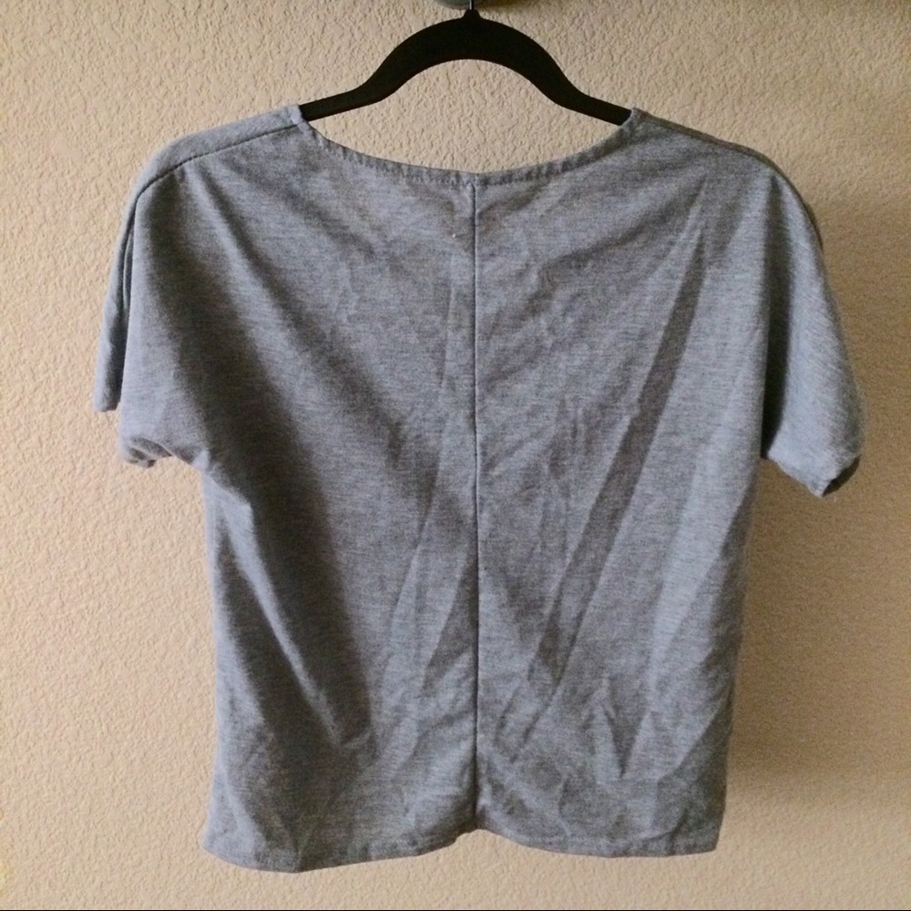 LACE GRAY TOP - Picture 2 of 3