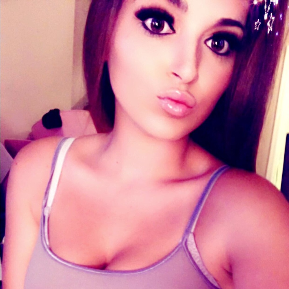 Meet your Posher, Samantha