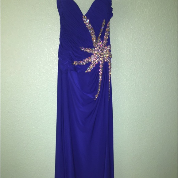 Dresses & Skirts - Royal Blue prom dress