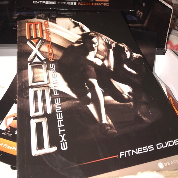 P90X3 set - Picture 4 of 4