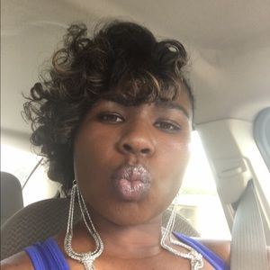 Meet your Posher, Patrice