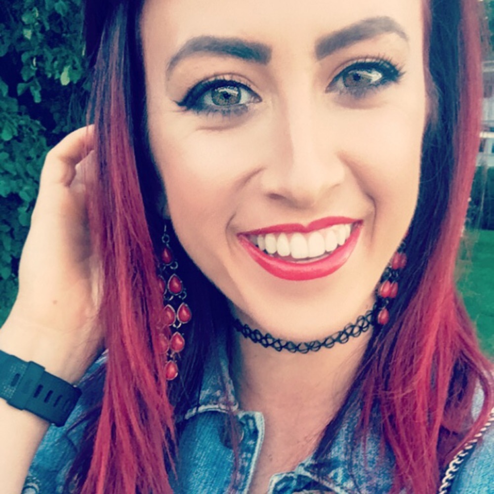 Meet your Posher, Olivia