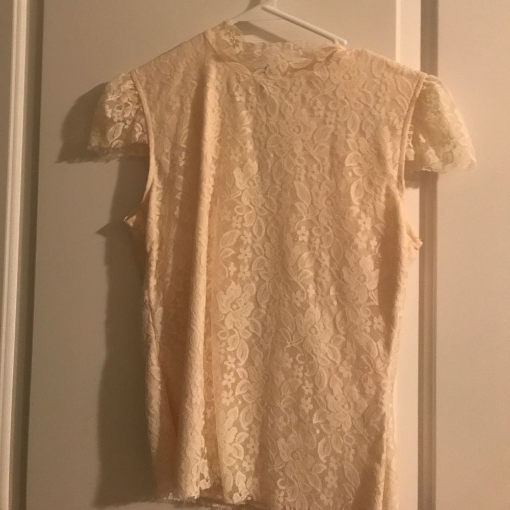 Lace top!