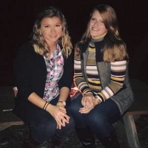 Meet your Posher, Carly