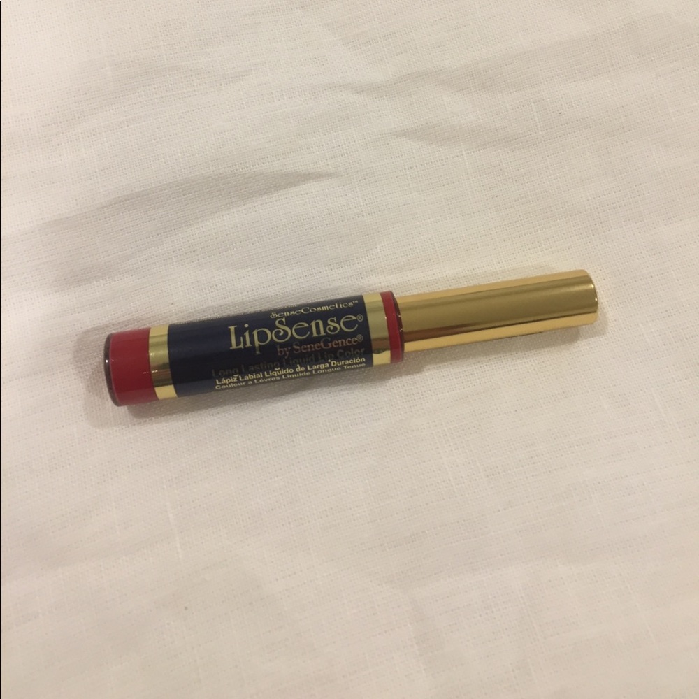 BRAND NEW LipSense Fly Girl Red