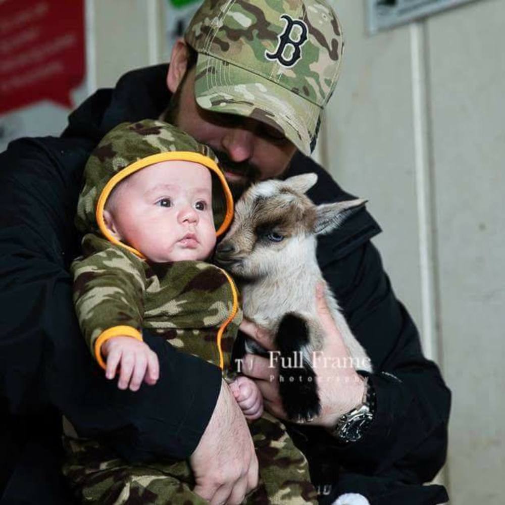 Meet your Posher, Loren