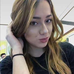 Meet your Posher, Jackie