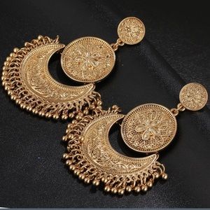 Retro Style Goldplated earring.👍🏼