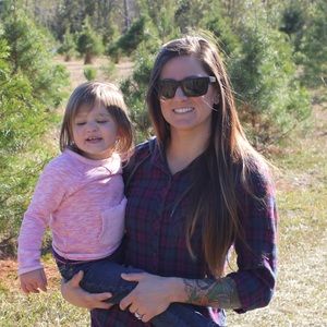 Meet your Posher, Danielle