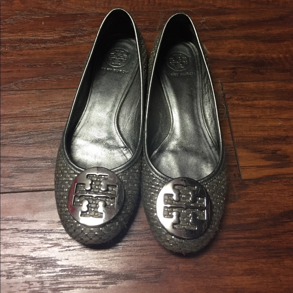 Tory burch woven flats