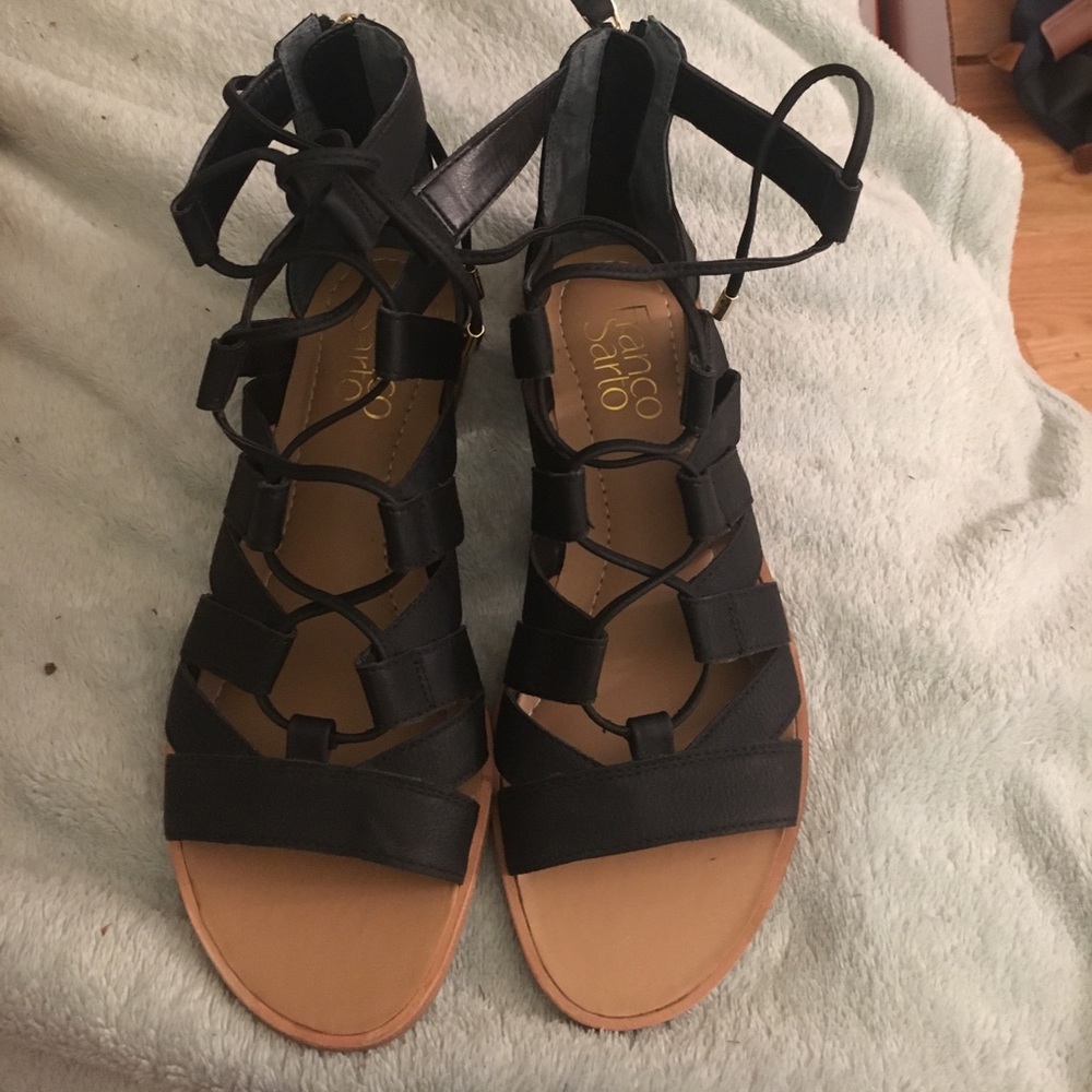 NWOT sandals