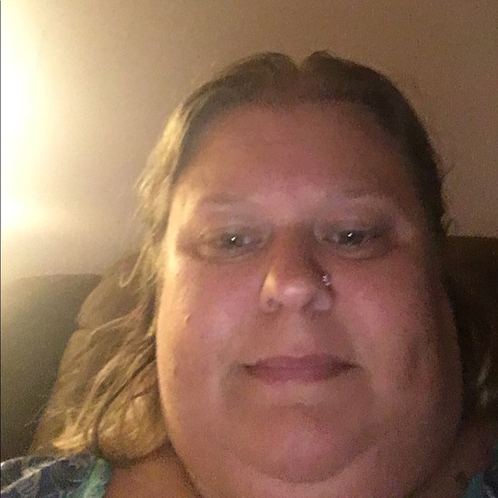 Meet your Posher, Alisha