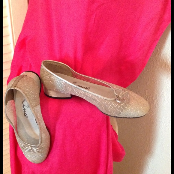 Nina Sparkle Silver Flats Size 7.5 - Picture 2 of 2