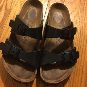 Arizona black Birkenstocks