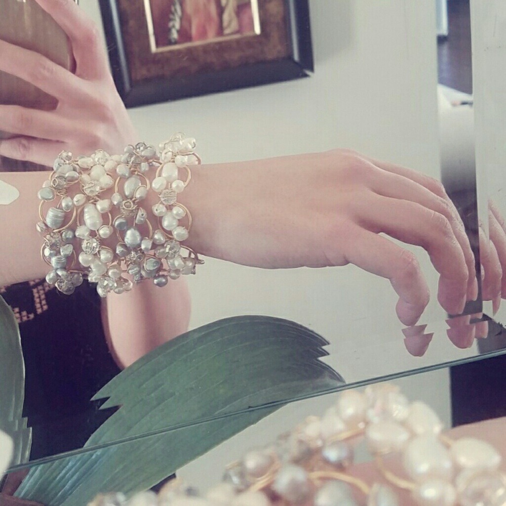 Pearl Bracelets Bangles. Pretty!! 🎀
