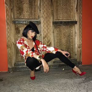 Meet your Posher, Lacy