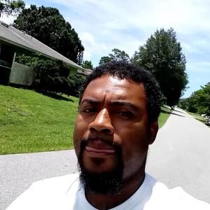 Meet your Posher, Chevis