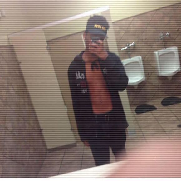 Meet your Posher, Jonathan - Picture 1 of 1