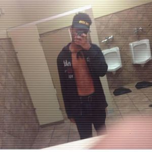 Meet your Posher, Jonathan