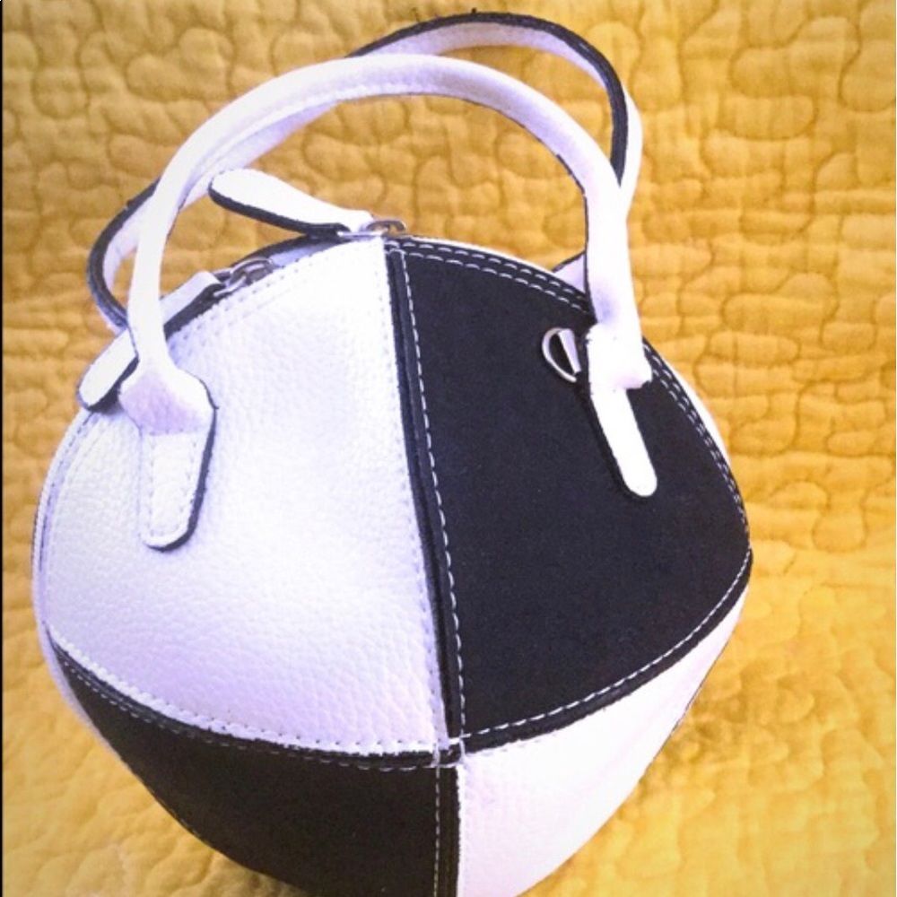 Aldo Black & White Circle Bag
