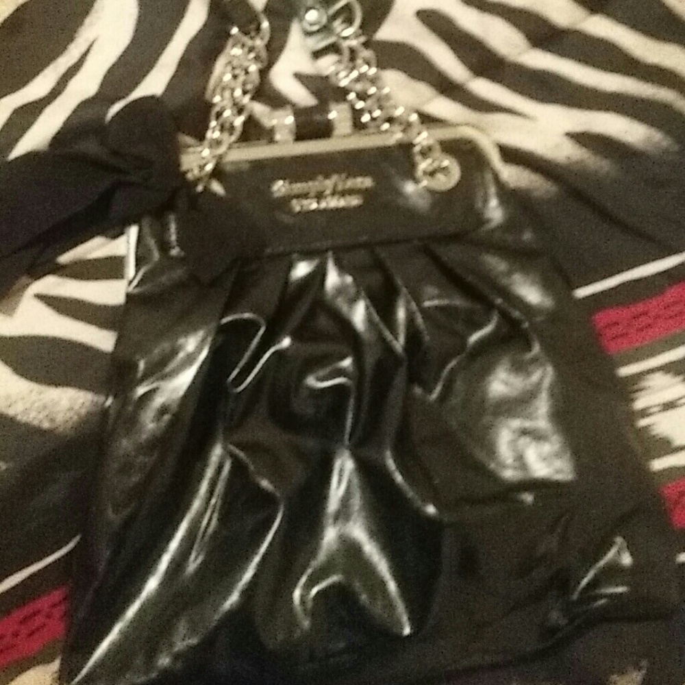 Vera Wang purse