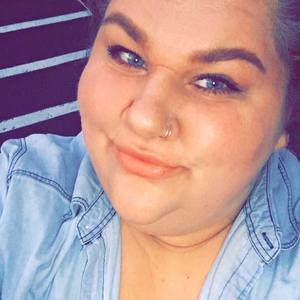 Meet your Posher, Lenae