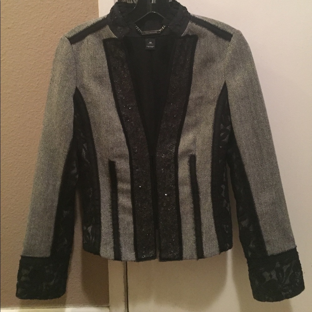 Size 00 White House black market dressy blazer