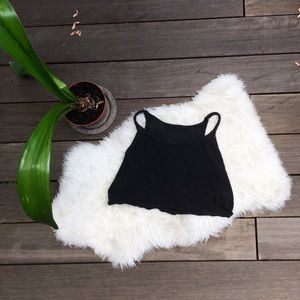KNIT CROP TANK