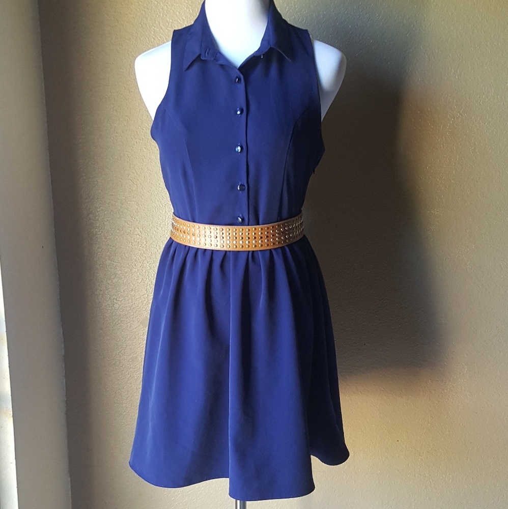 Beautiful sleeveless dress from ❤one clothing